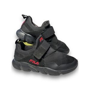 Fila Vastra Women's Red/Black sneakers. Athletic trainer shoes.‎ Sz 9 Running